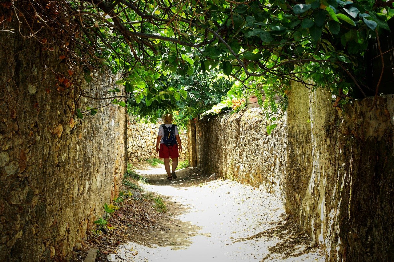 Hiking trails in Greece: Top routes for nature lovers Hiking trails in Greece: Top routes for nature lovers