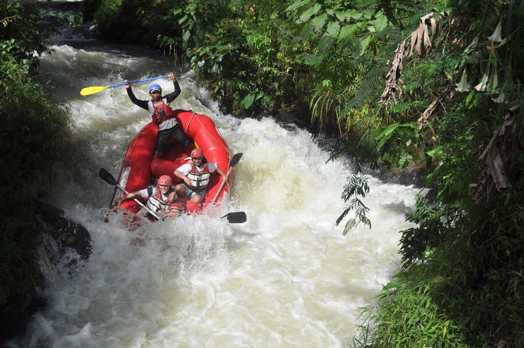 Kayaking and rafting in Greece